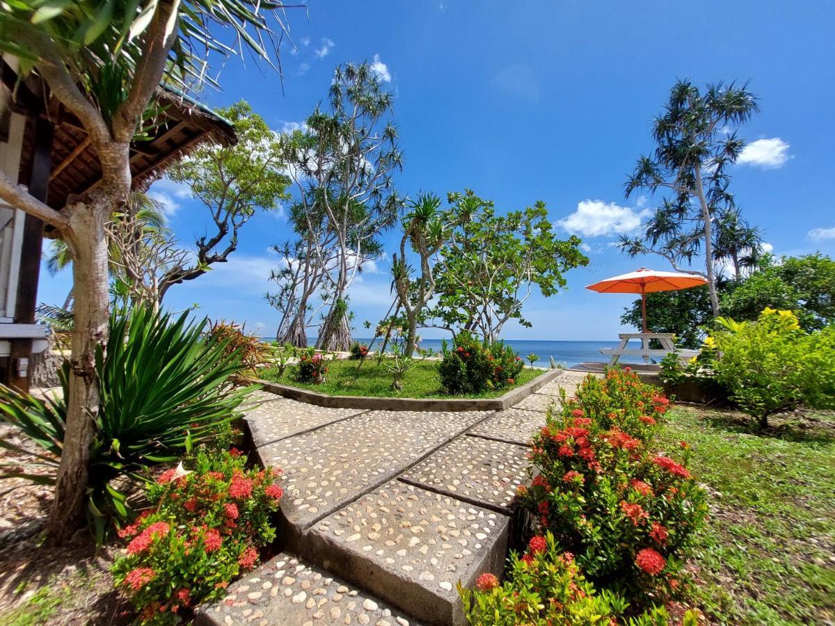 Sunari Beach Resort Selayar Matalalang ภายนอก รูปภาพ
