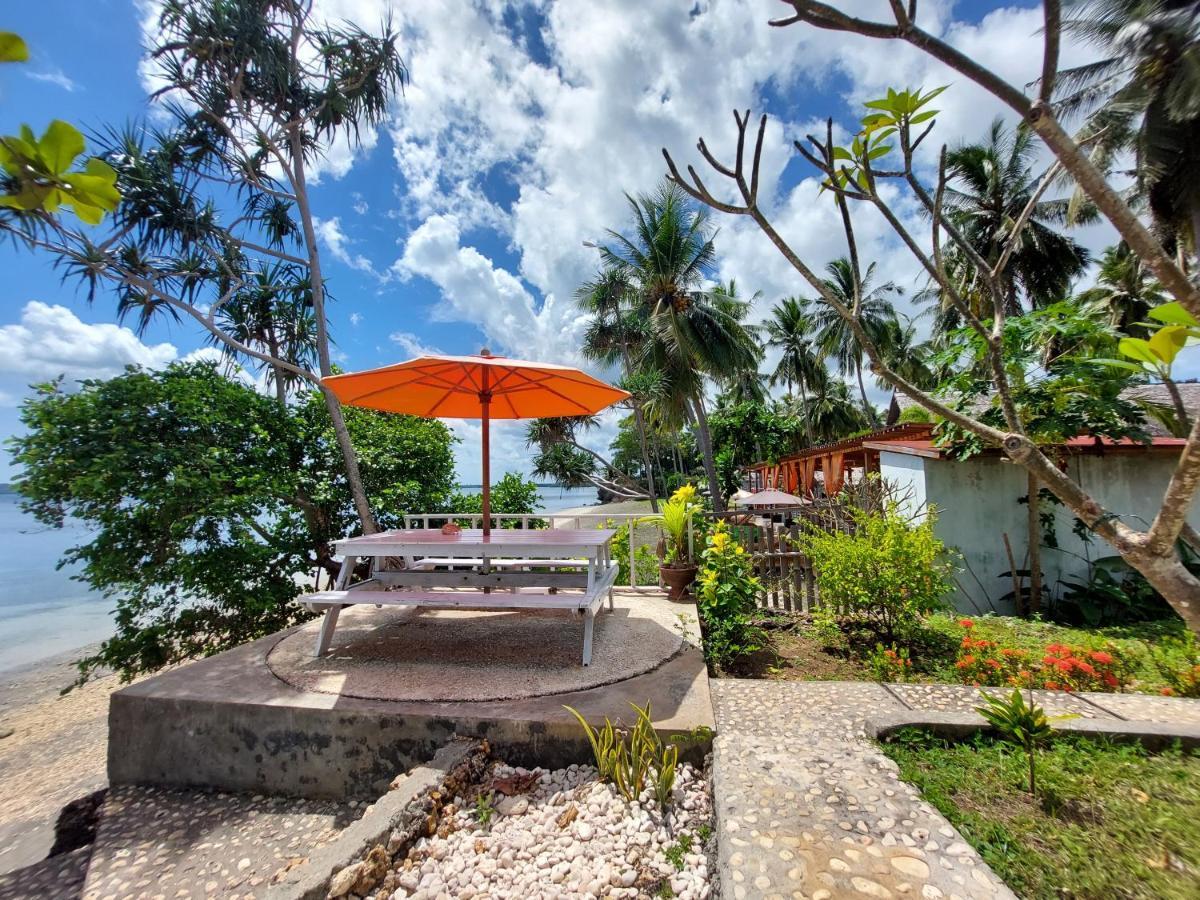Sunari Beach Resort Selayar Matalalang ภายนอก รูปภาพ