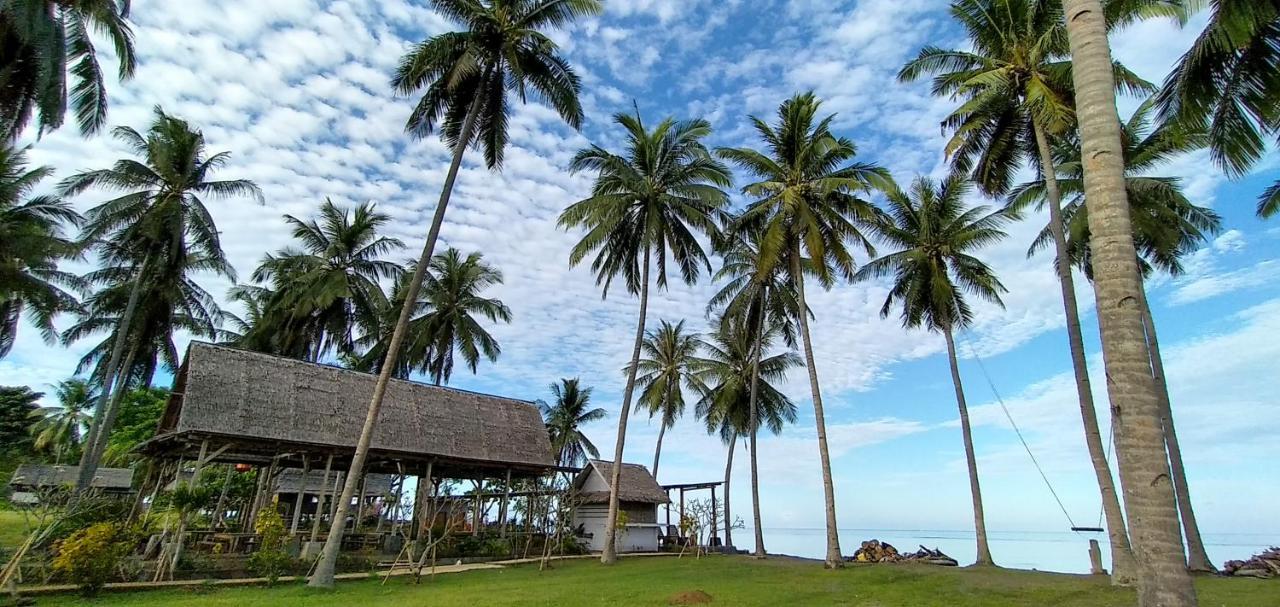 Sunari Beach Resort Selayar Matalalang ภายนอก รูปภาพ