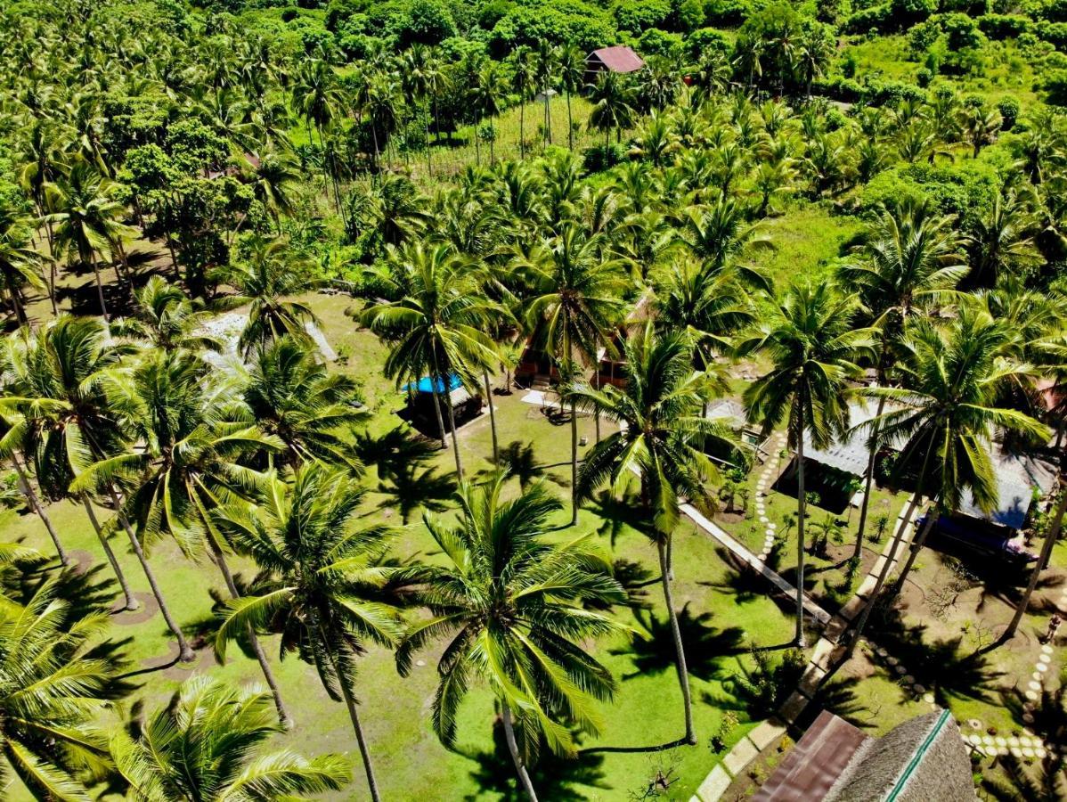 Sunari Beach Resort Selayar Matalalang ภายนอก รูปภาพ