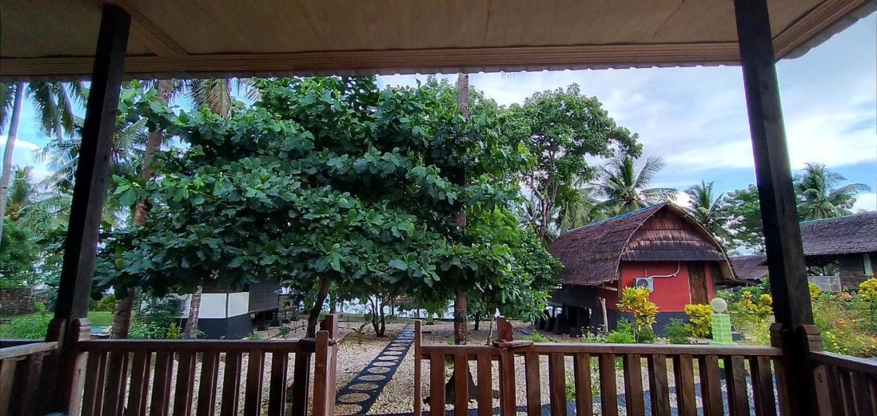 Sunari Beach Resort Selayar Matalalang ภายนอก รูปภาพ